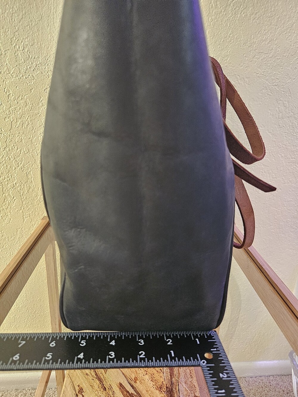 Velez Black Leather Tote Bag with Brown Straps. - Picture 5 of 16